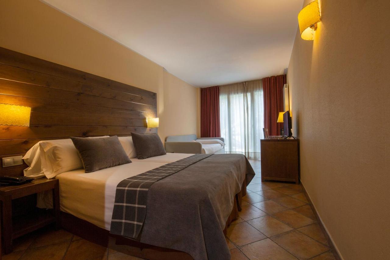 Triple Room,1409512580:JPEG